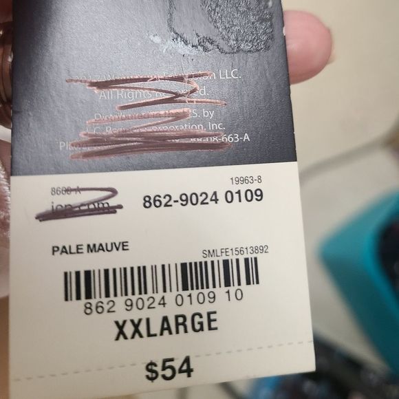 New with tags Pink Crushed Velvet Lace Front Dress size XXL - Picture 10 of 11